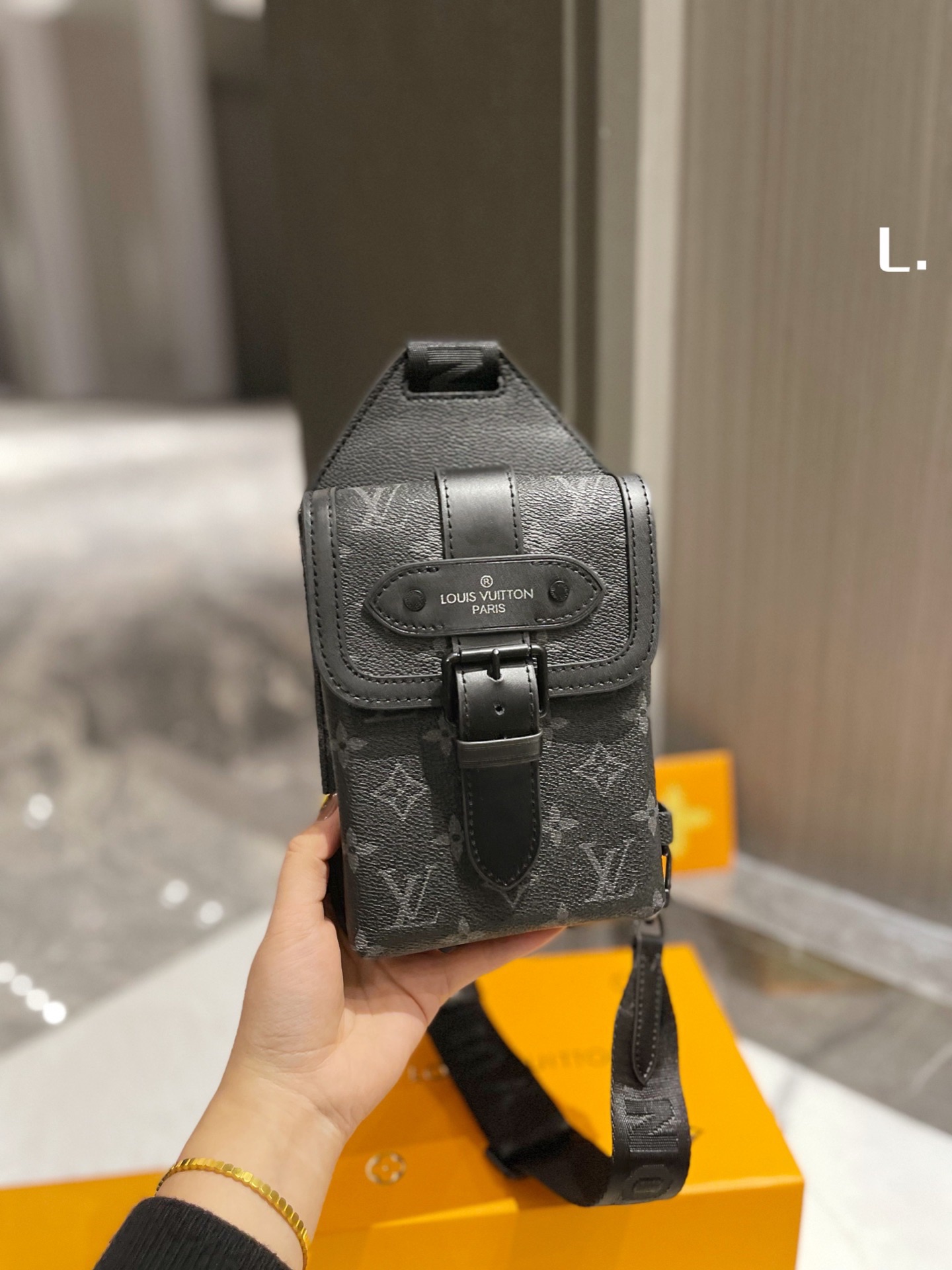 LV Louis Vuitton new chest bag unisex