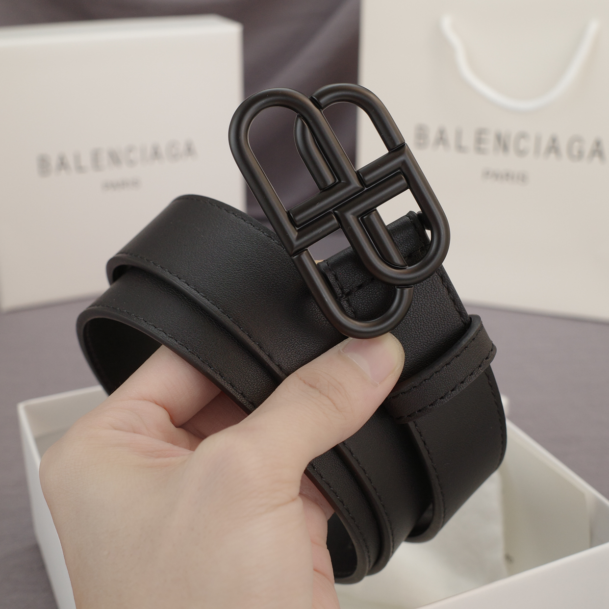 BA Women Dumb Black Buckle Leather belt