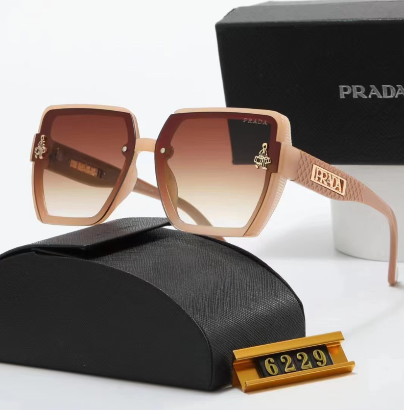 Prada fashion trendy sunglasses
