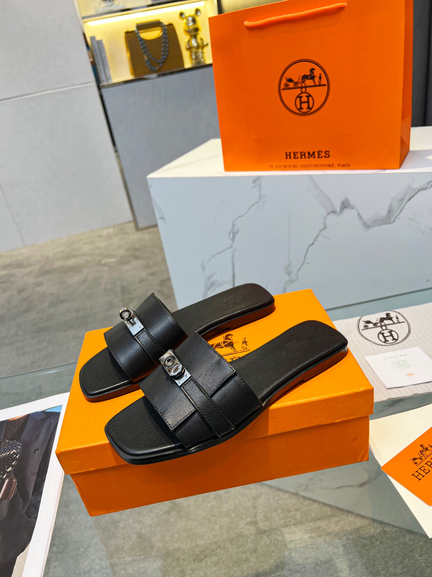 Hermes slippers