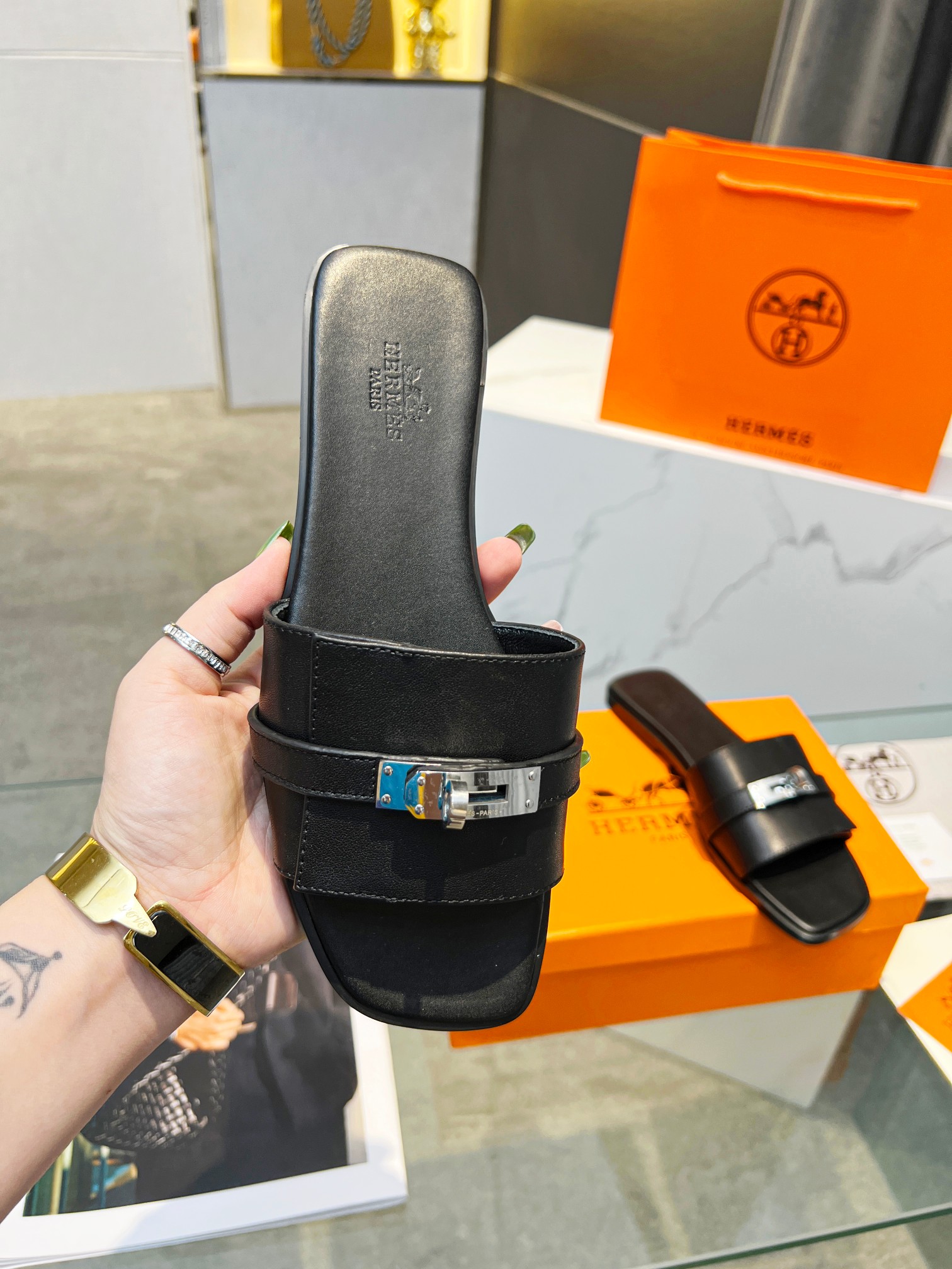 hermes jelly slippers