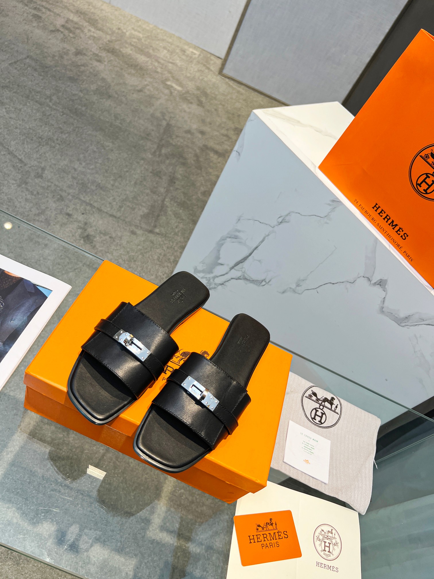 hermes jelly slippers