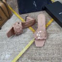 mid heel
