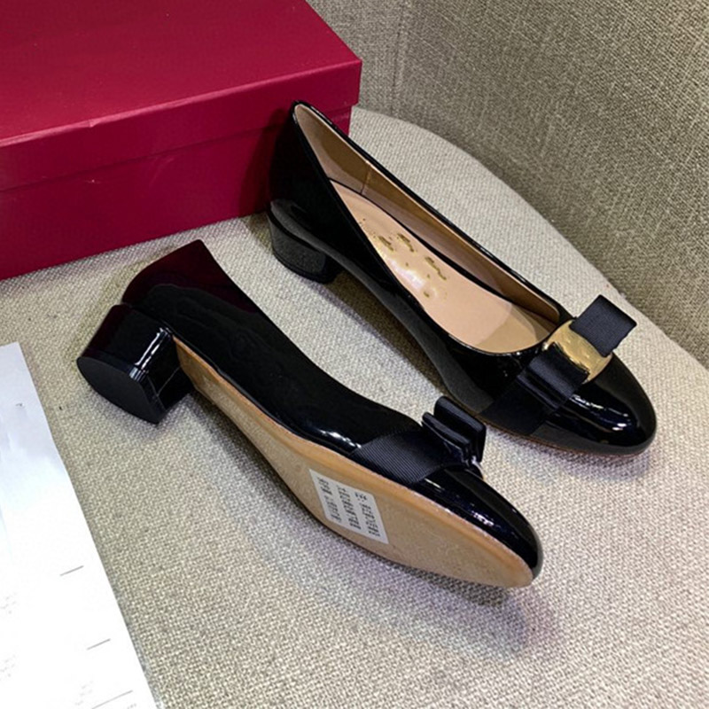 Ferragamo Women Sexy Patent Leather Single Pump 