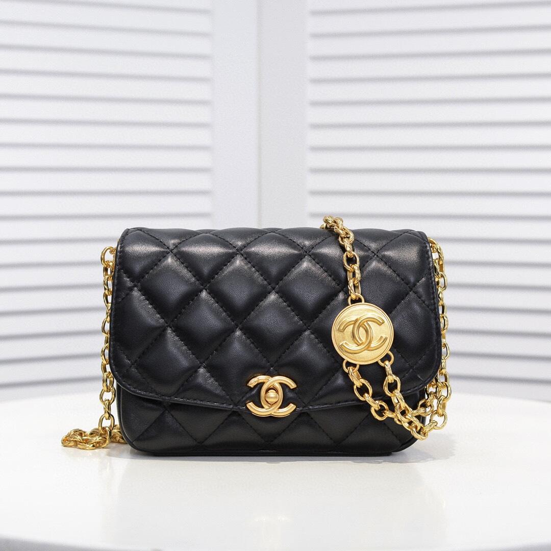 Chanel 2020 autumn and winter limited edition gold coin bag