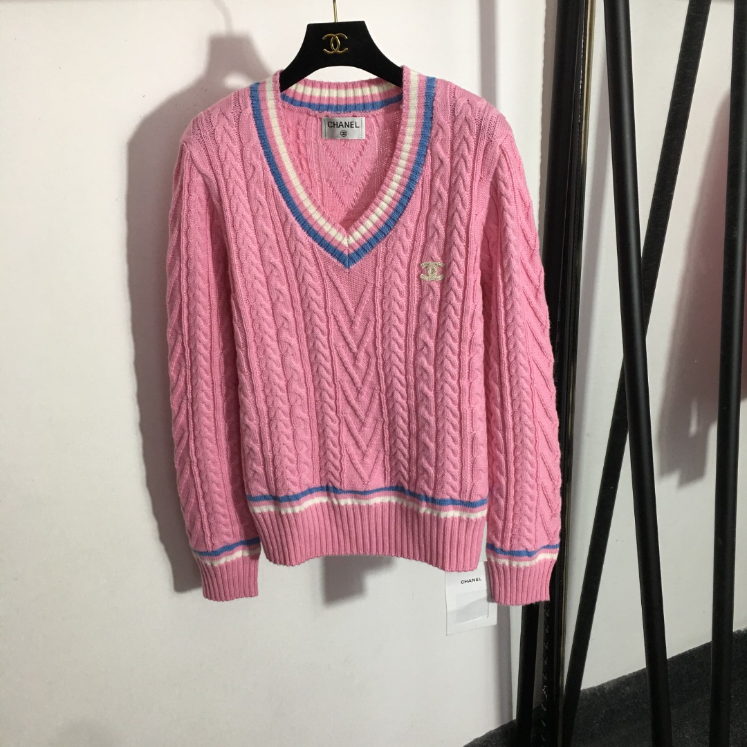 Chanel weaved sweater 