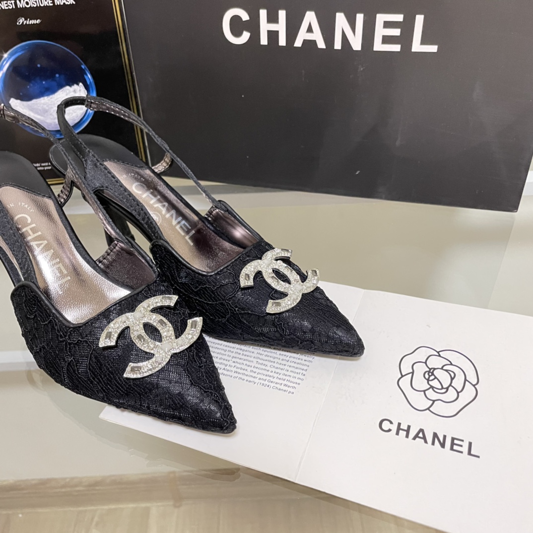 Chanel Vintage double-C sandals 