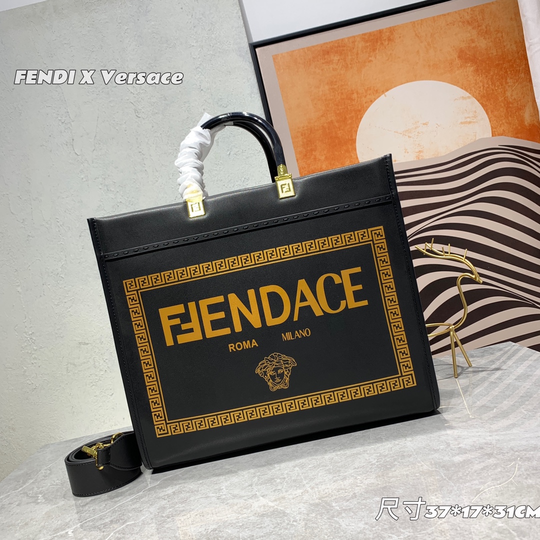 Fendi X Versace co-brand commerative retro totebag 