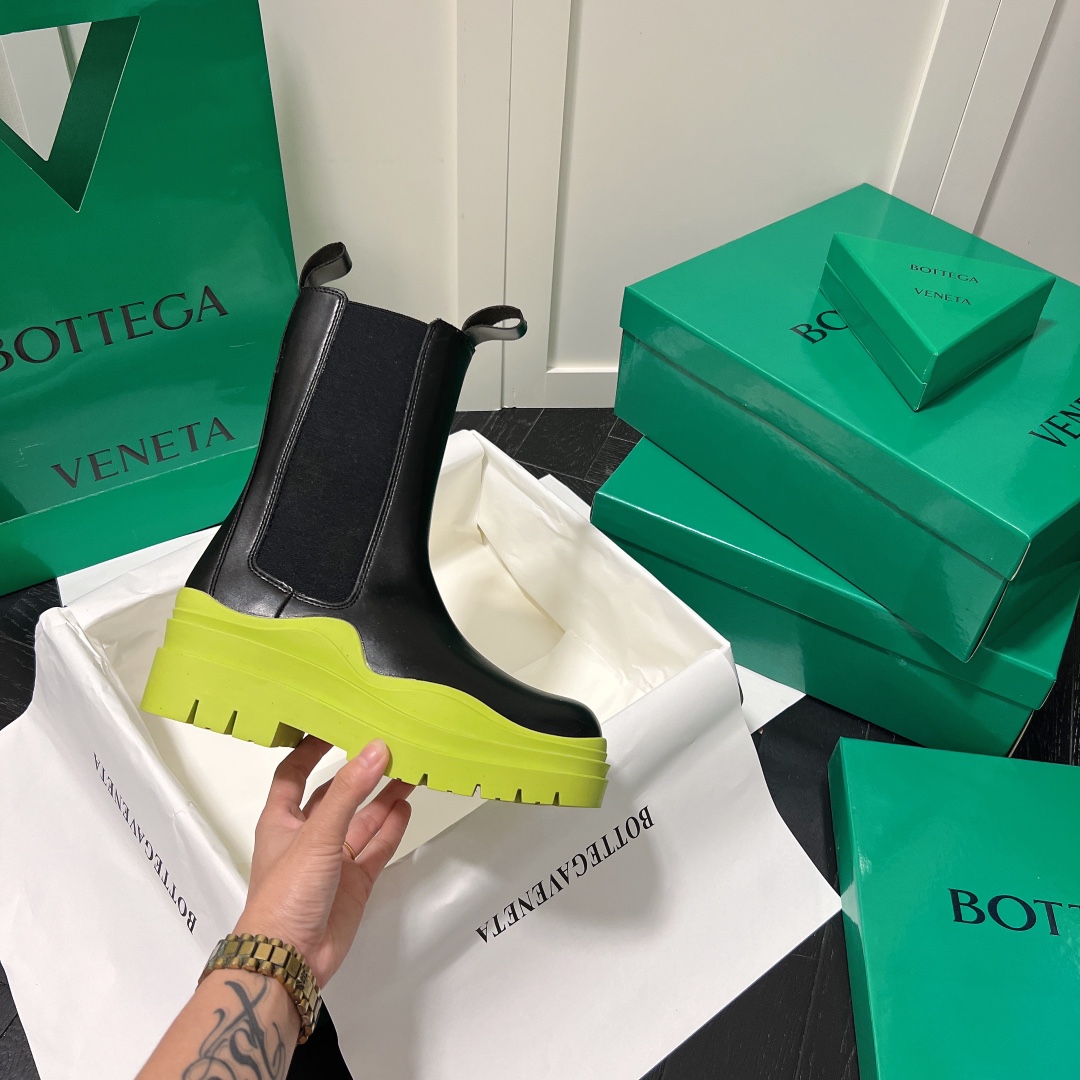 Bottega Venet mid-calf heeled boots 