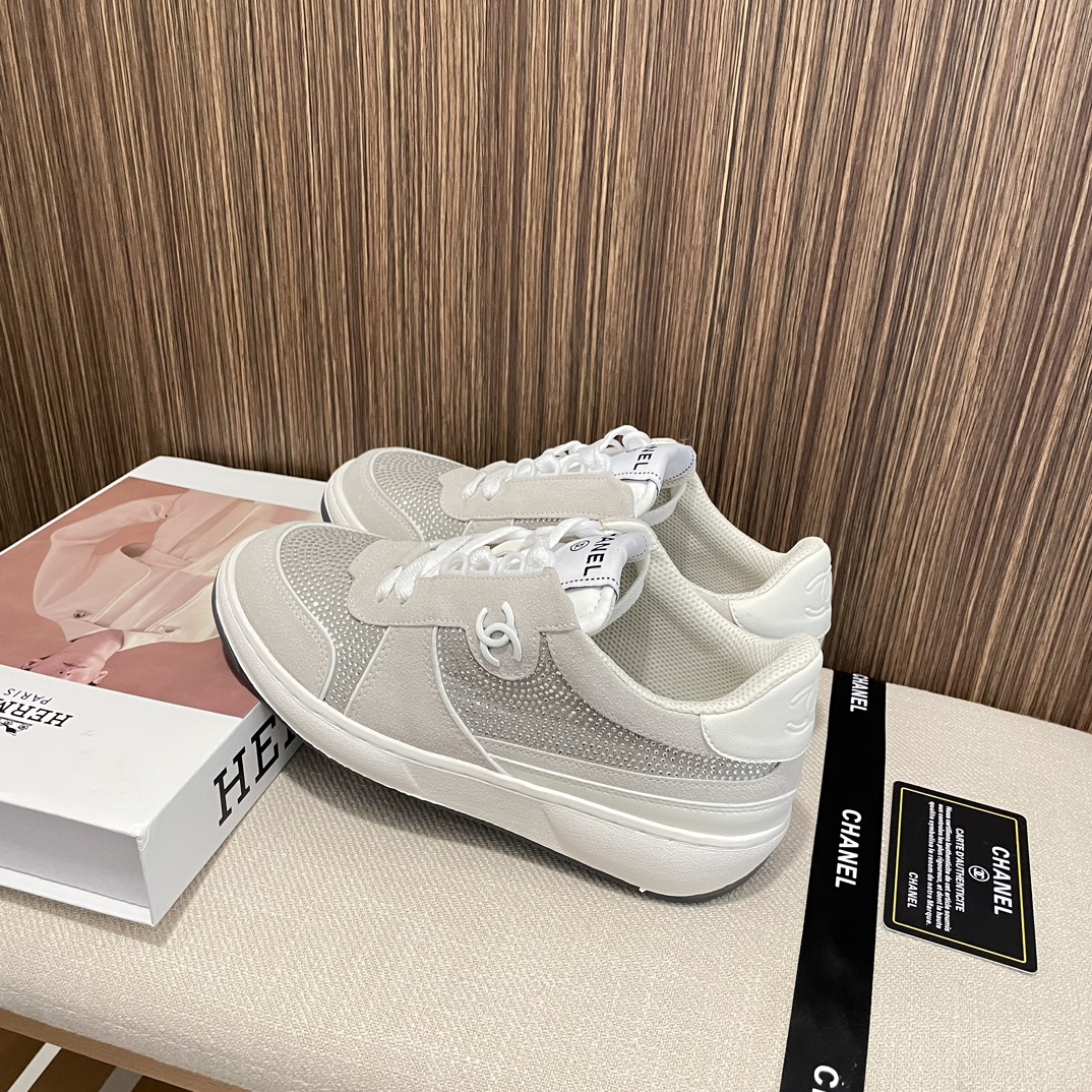 Chanel 2023 Rhinestone Sneakers/Casual Shoes