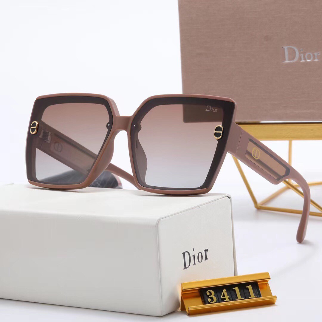 Dior square elegant sunglasses