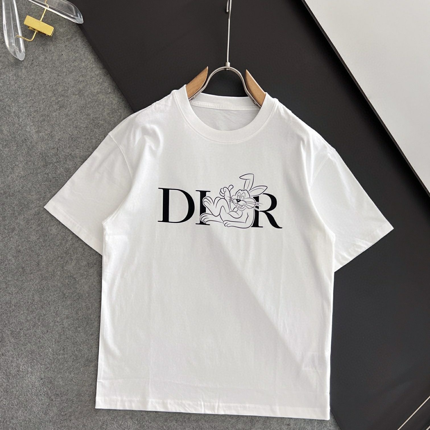 Dior Cute Rabbit Printed 2023 Summer Hot Sailing Cotton Breathable Unisex T-shirt
