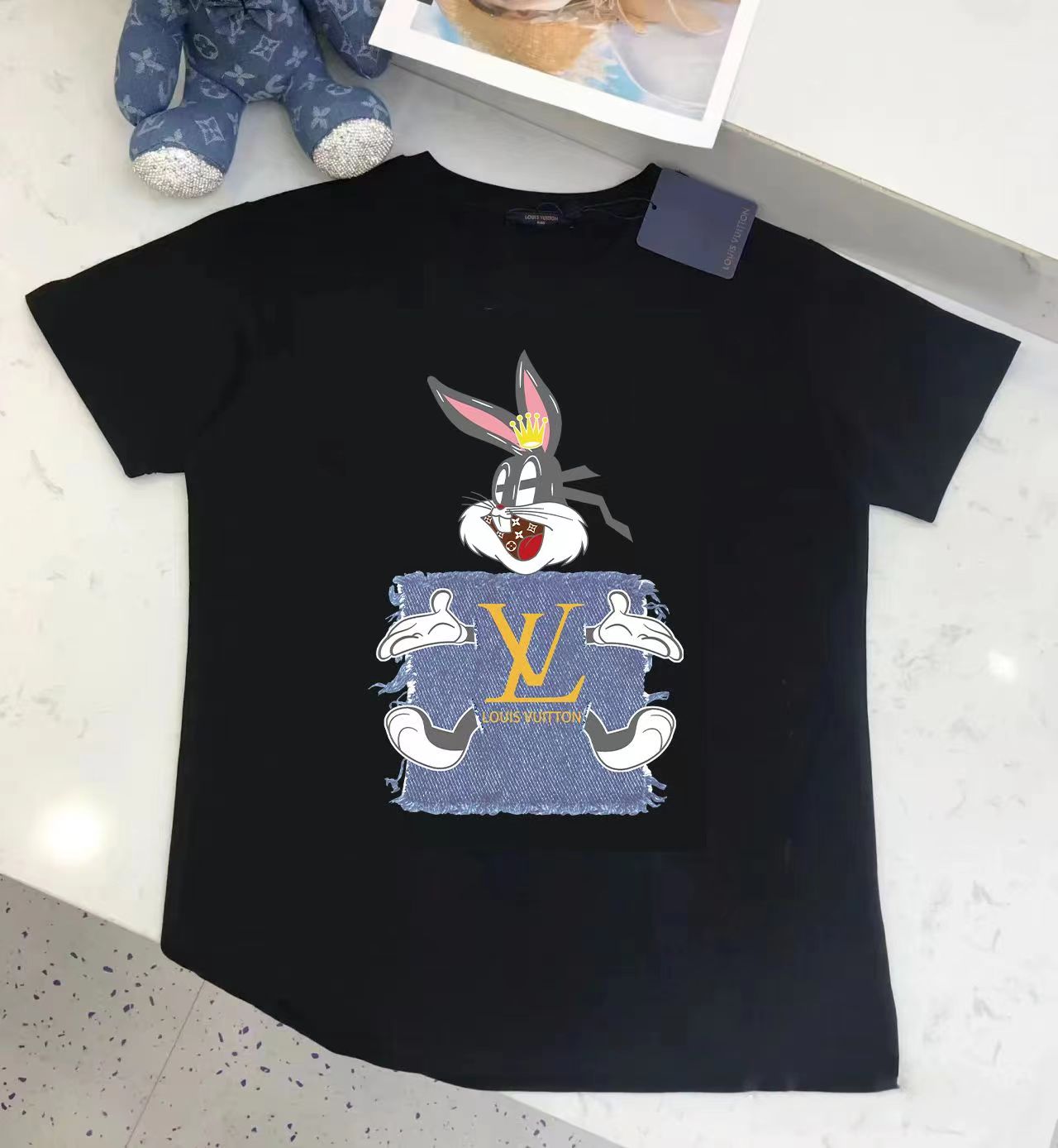 Louis Vuitton Cute Rabbit Printed Unisex Fashion T-shirt