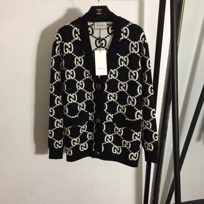 Gucci double G monogrammed single-breasted cashmere cardigan