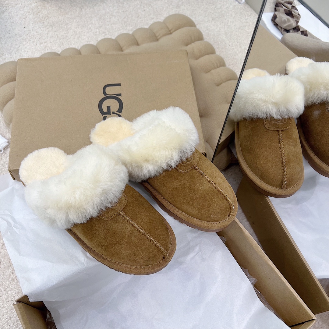 ugg fuzzy slipper