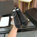 Black (high top)