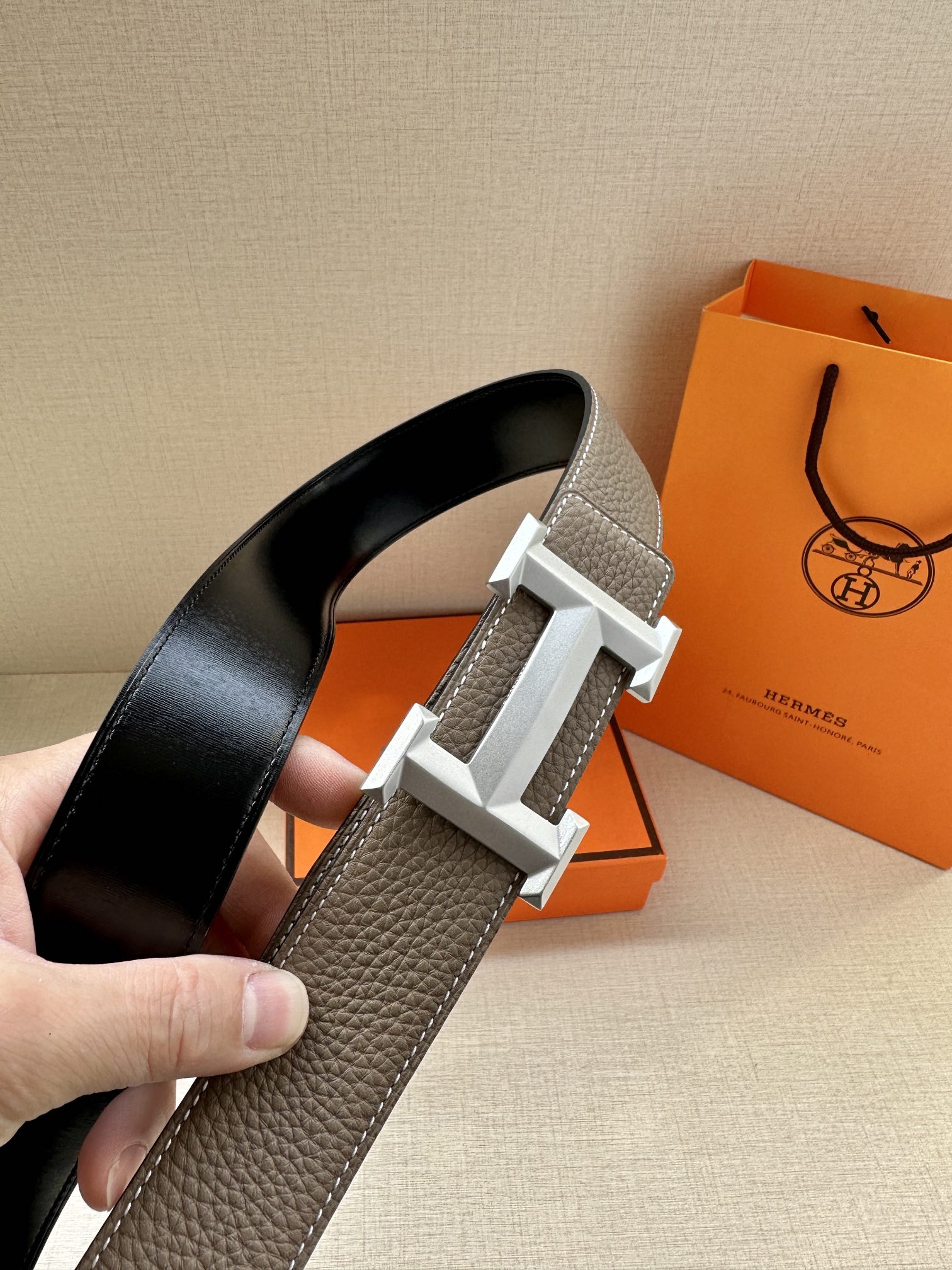 Hermes cowhide metal buckle belt