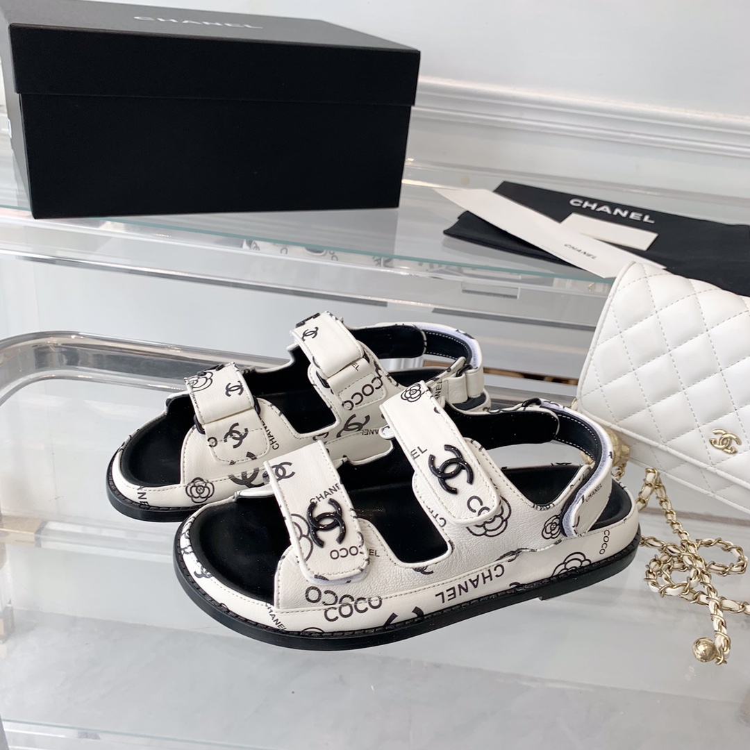 Chanel 2023 spring and summer classic sandals