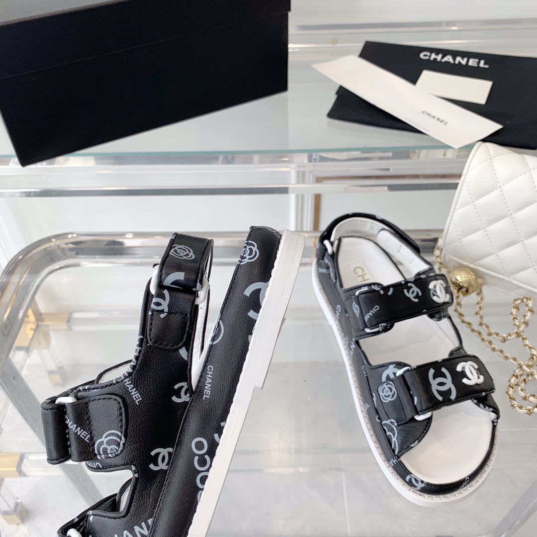 Chanel 2023 spring and summer classic sandals
