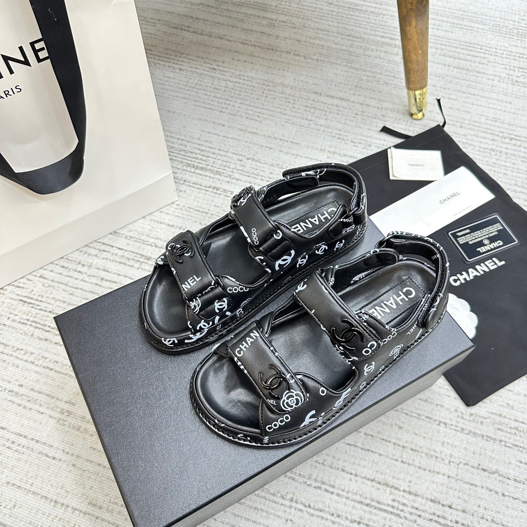 Chanel 2023 spring and summer classic sandals