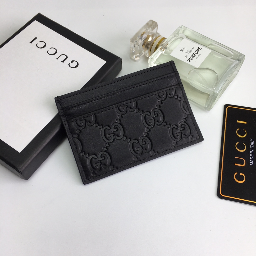 gucci leather card bag