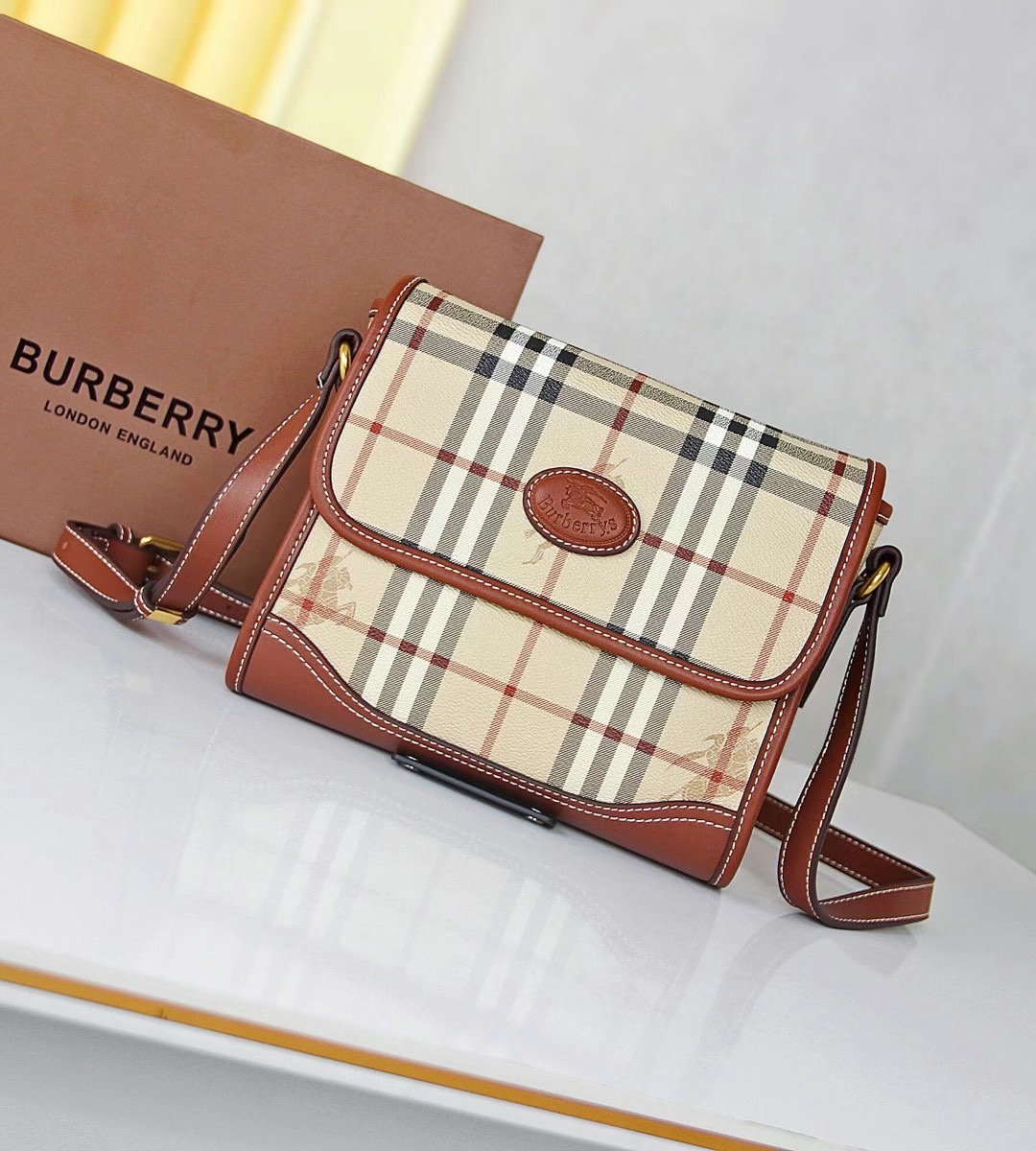 burberry vintaga handbag