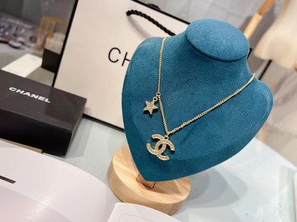Chanel New Necklace Counters Hot Sale