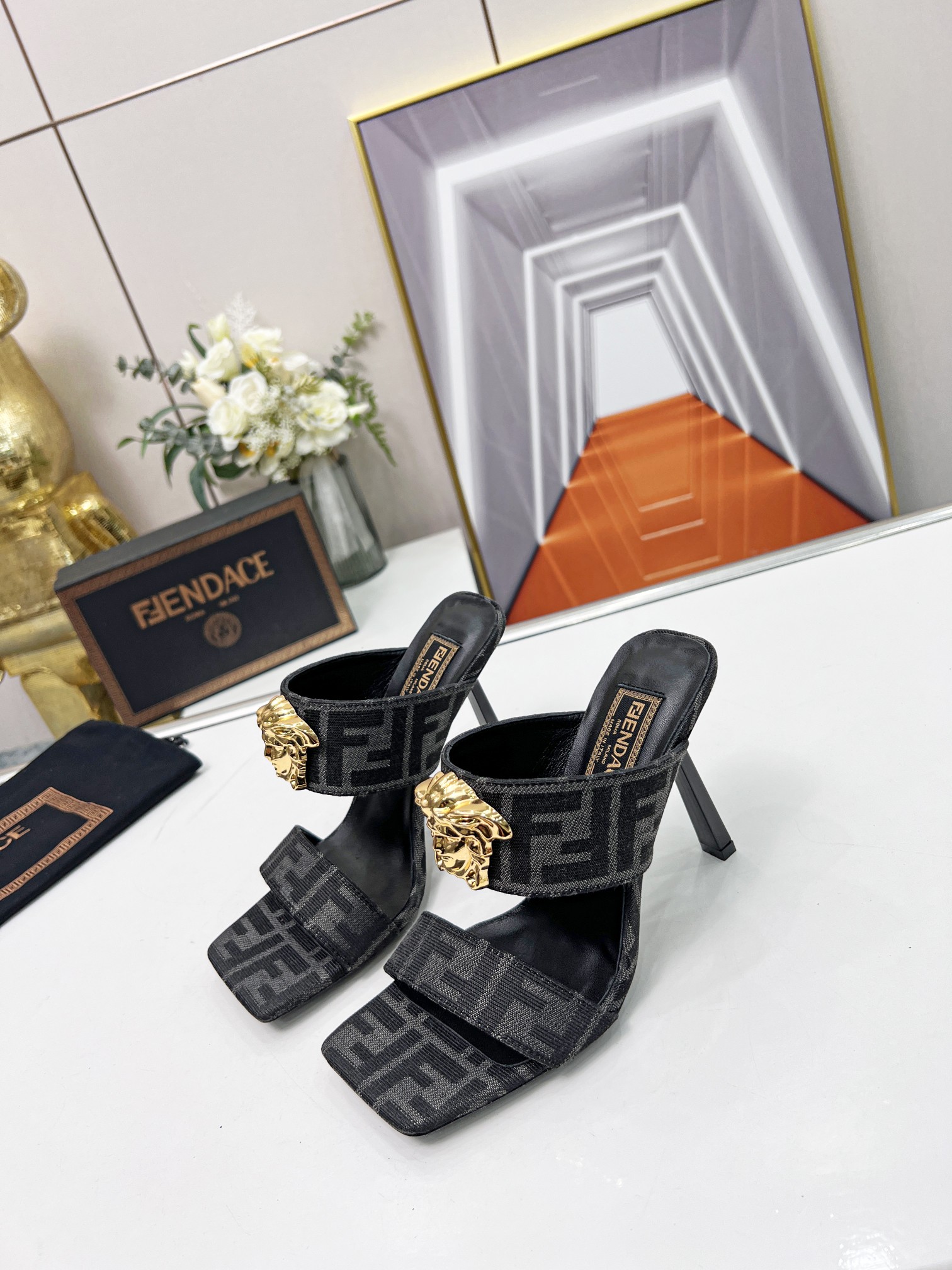 Versace&Fendi century joint high heels