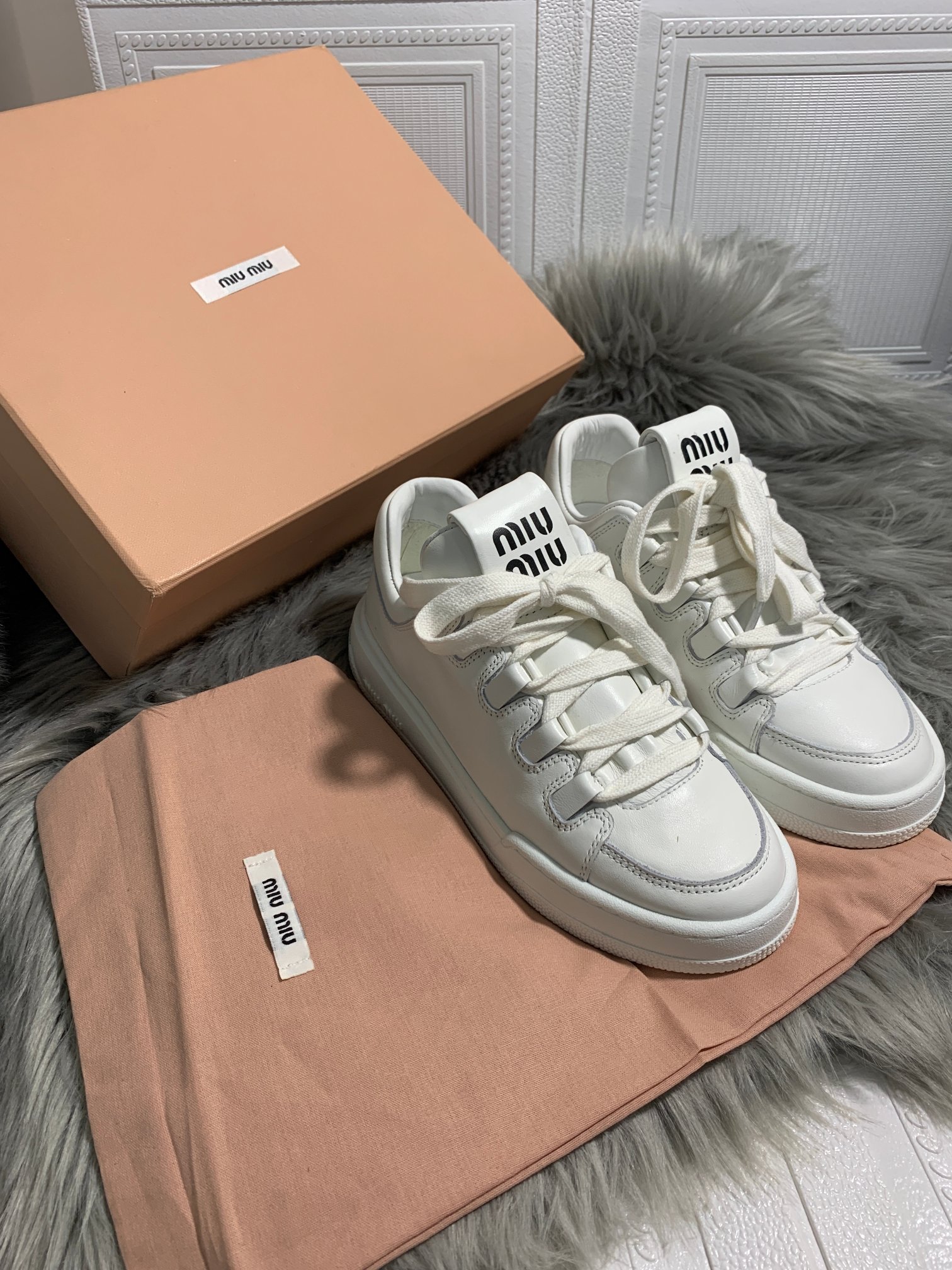 miumiu ss23 new small white sneakers sneakers