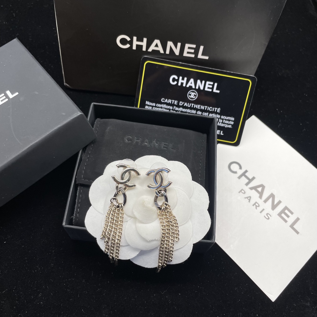 Chanel New Classic Design Stud Earrings