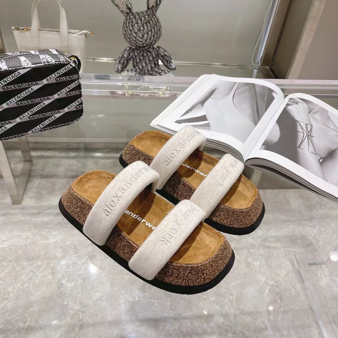 Alexander Wang 2023 spring and summer latest slippers