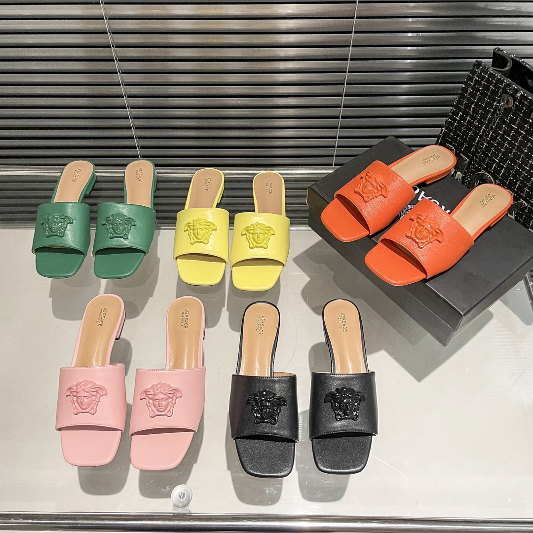 Versace new flat flip-flops