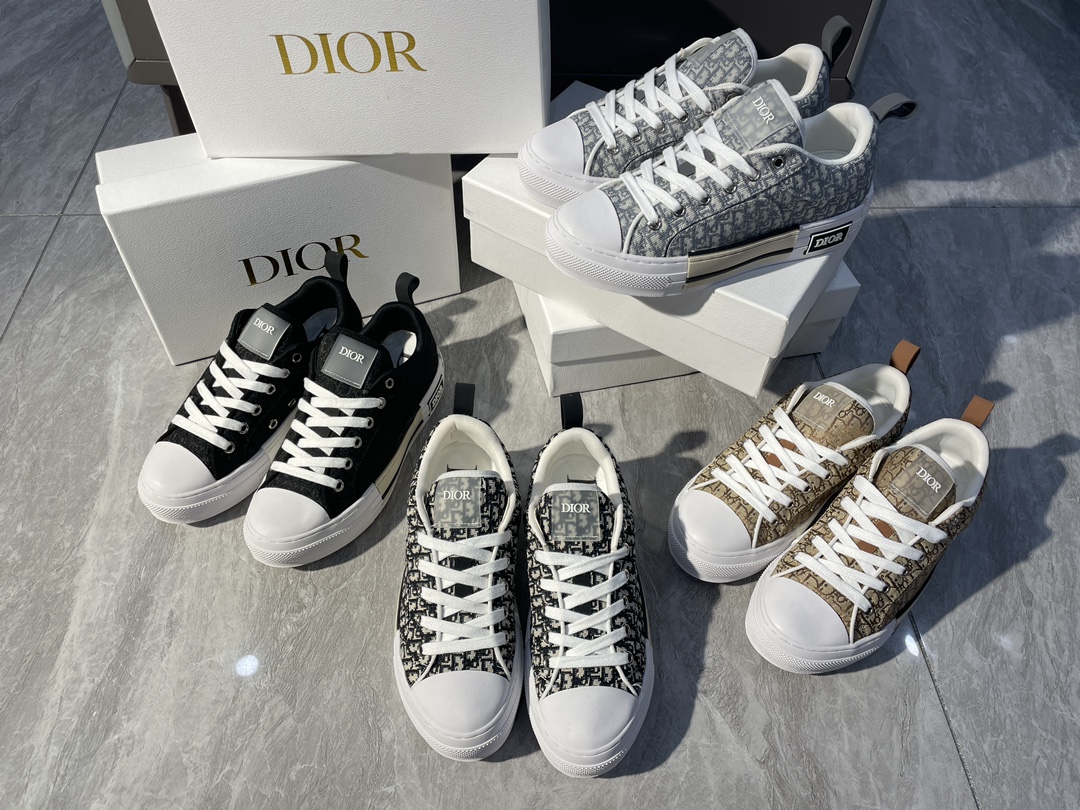 Dior new white shoes