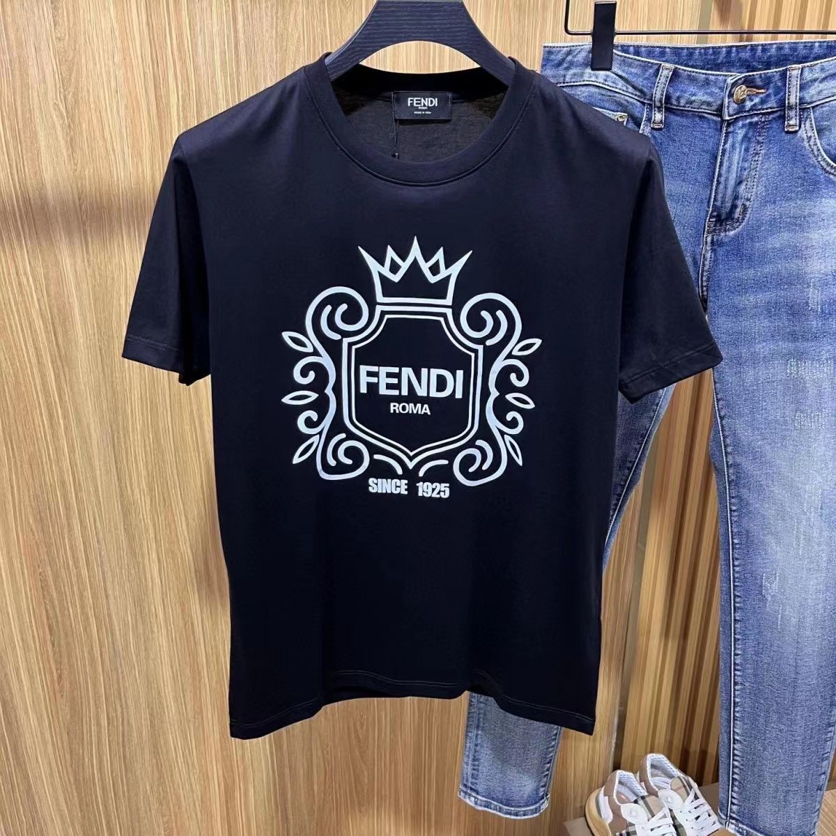Fendi Summer Cotton 100 Percent Round Collar Unisex Leisure T-shirt