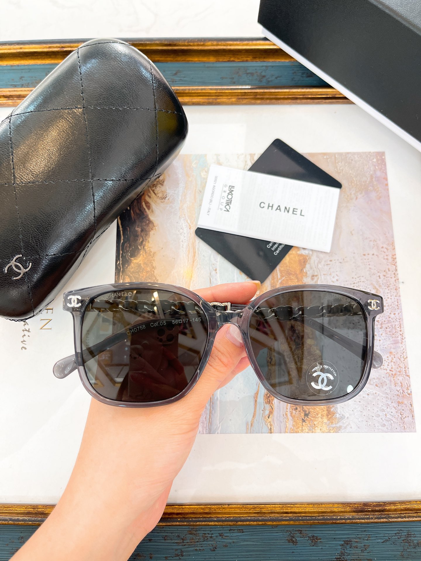Chanel fashion trendy sunglasses