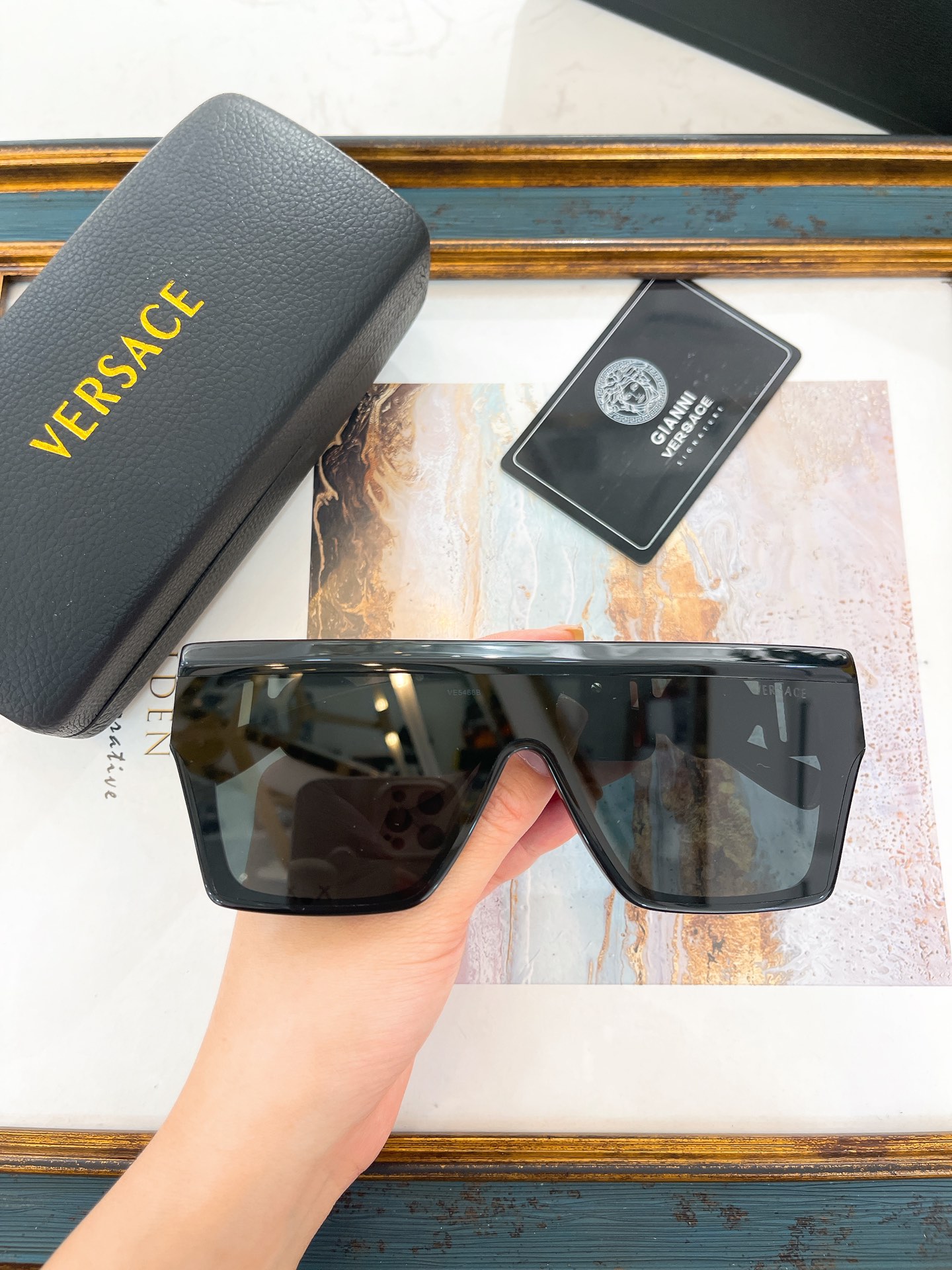 Versace fashion thick frame sunglasses