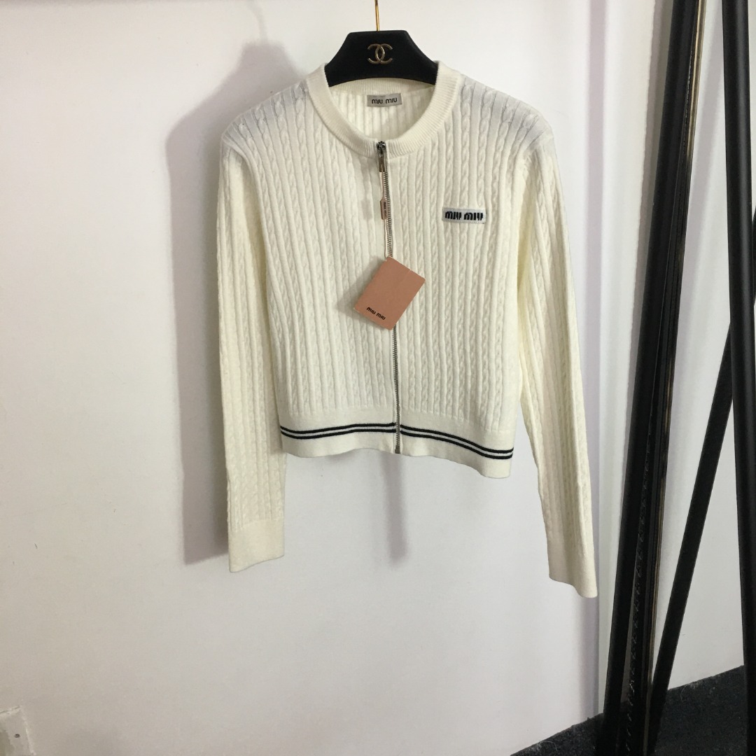 Miumiu chest letter patch knit cardigan