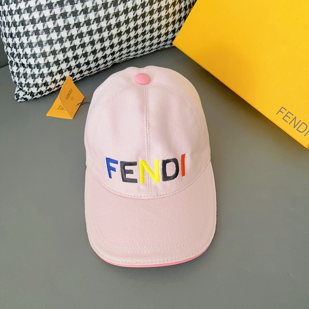 Fendi pink sweet casual baseball hats