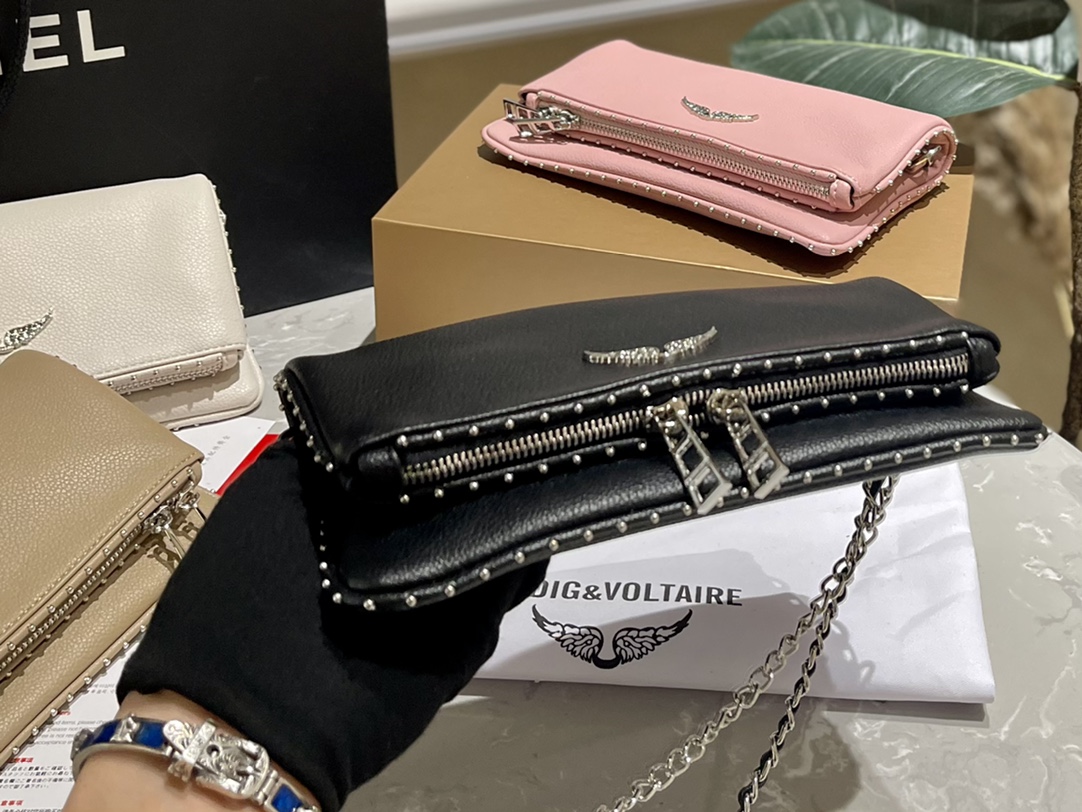 Zadig&Voltaire Classic Handbag with metal chain