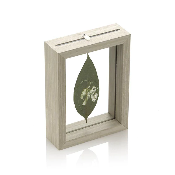 Customized Photo Leaf Carving 