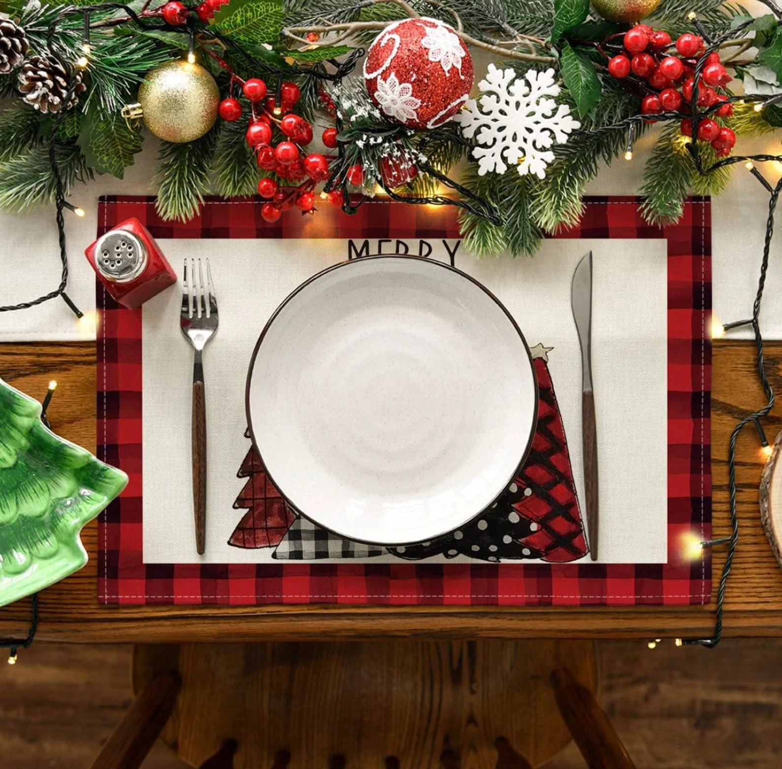 Buffalo Plaid Christmas Trees Placemats 12x18 Inch, Set of 4