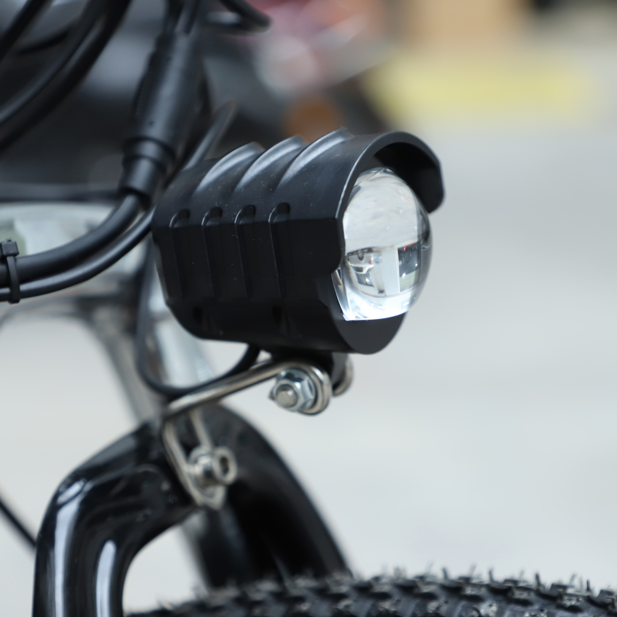 ZNH Z3 Electric Mountain Bike for Adults