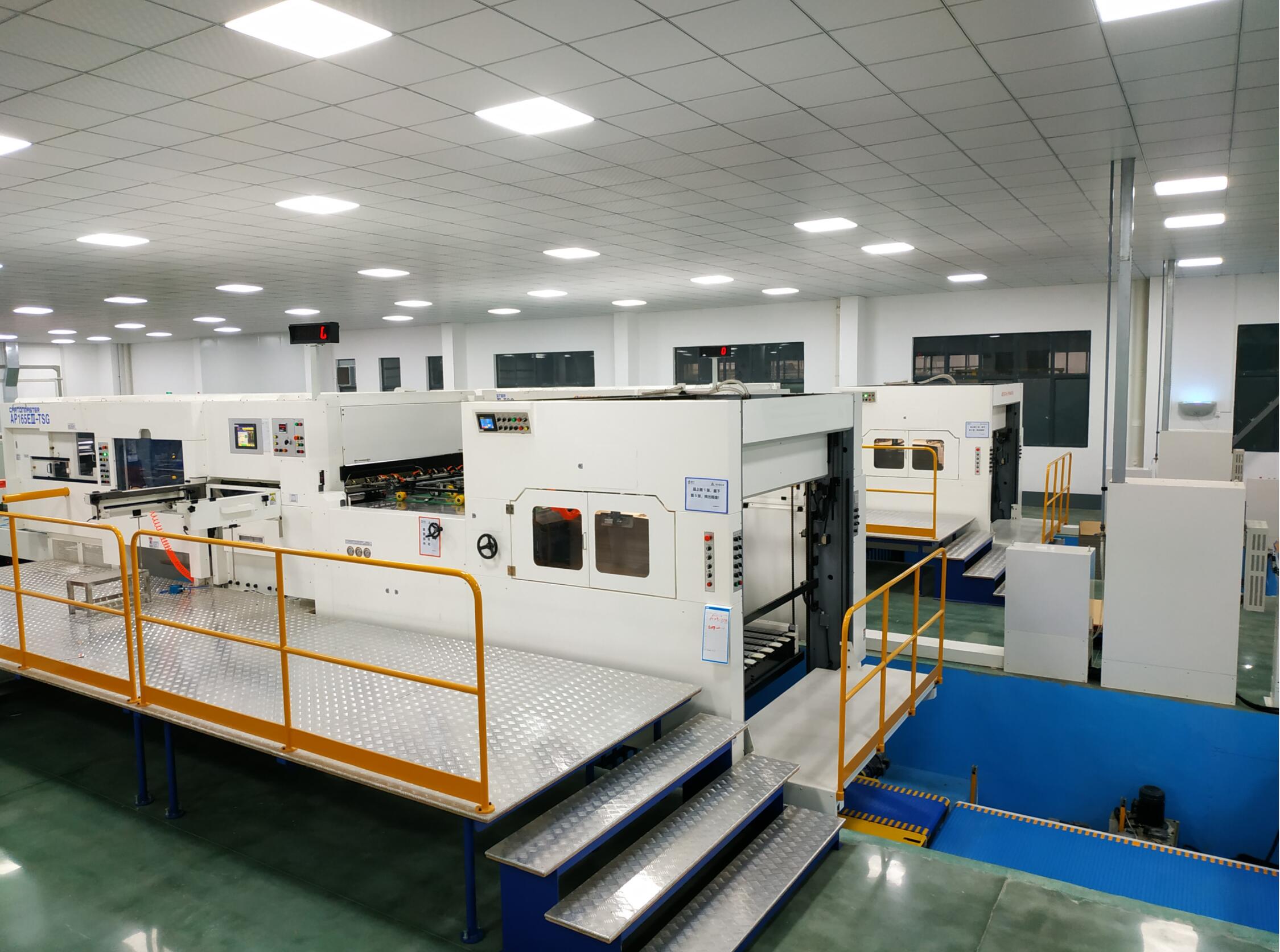 Automatic Flatbed Diecutter 