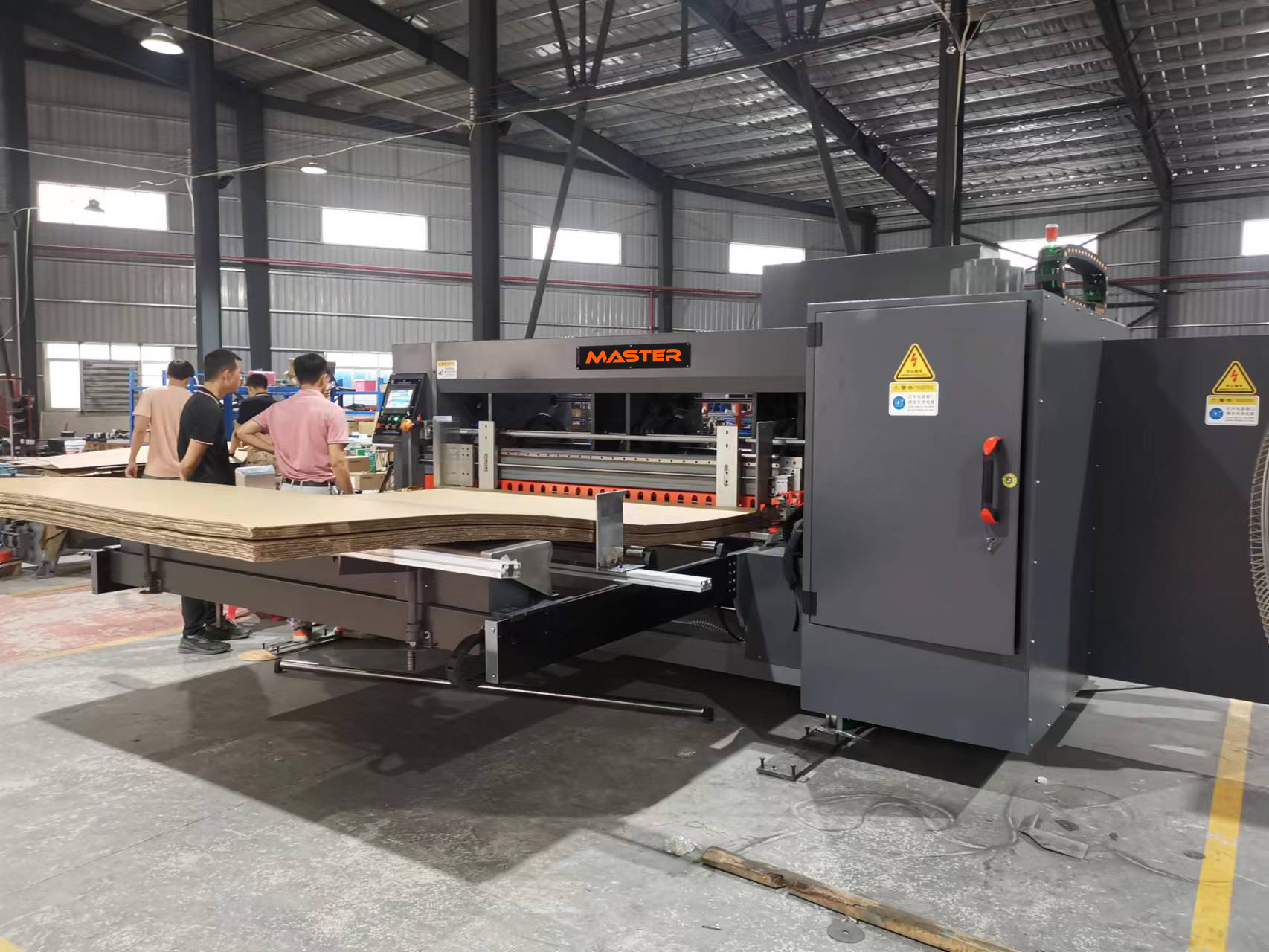 Intelligent Automatic Slotter Machine