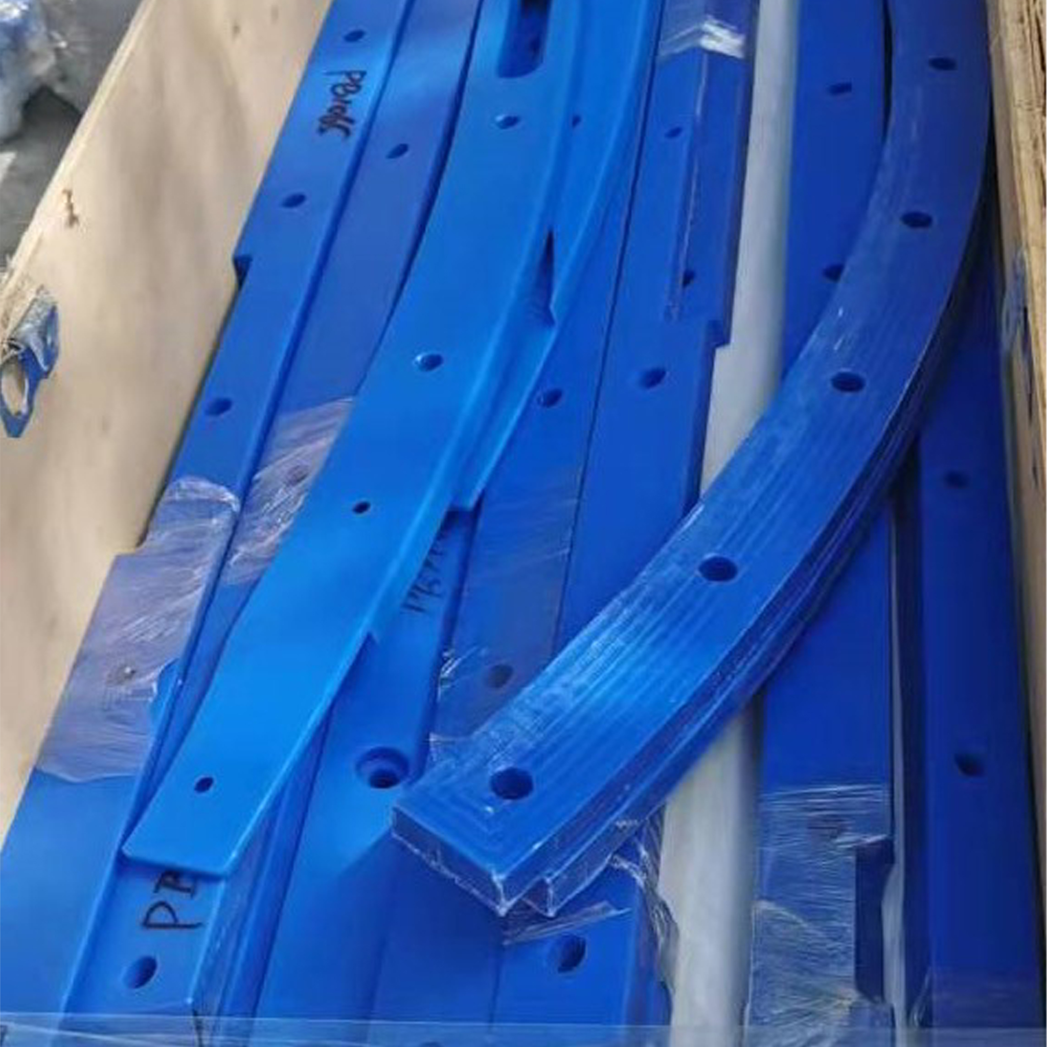 Chain guide diecutting machine wear-resistant nylon guide rails-FENGCHENG