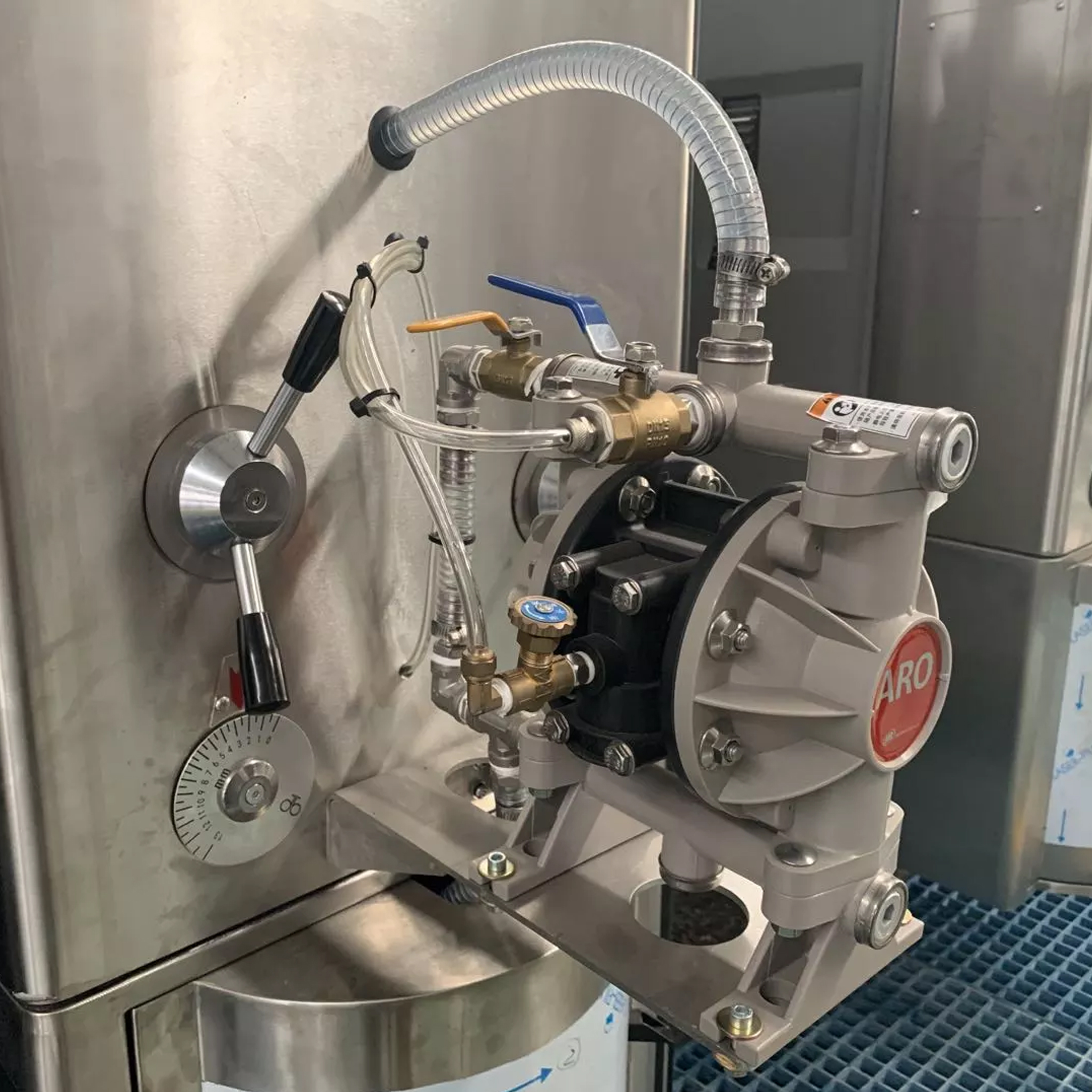 ARO Ingersoll Rand Pneumatic Double Way Diaphragm Vacuum Pump For Flexo Printing Machine-FENGCHENG