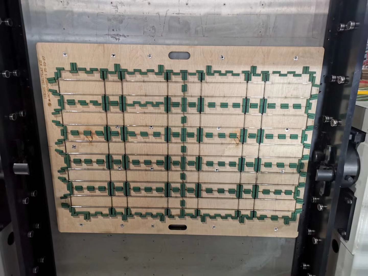 Flat Wooden Dies-FENGCHENG