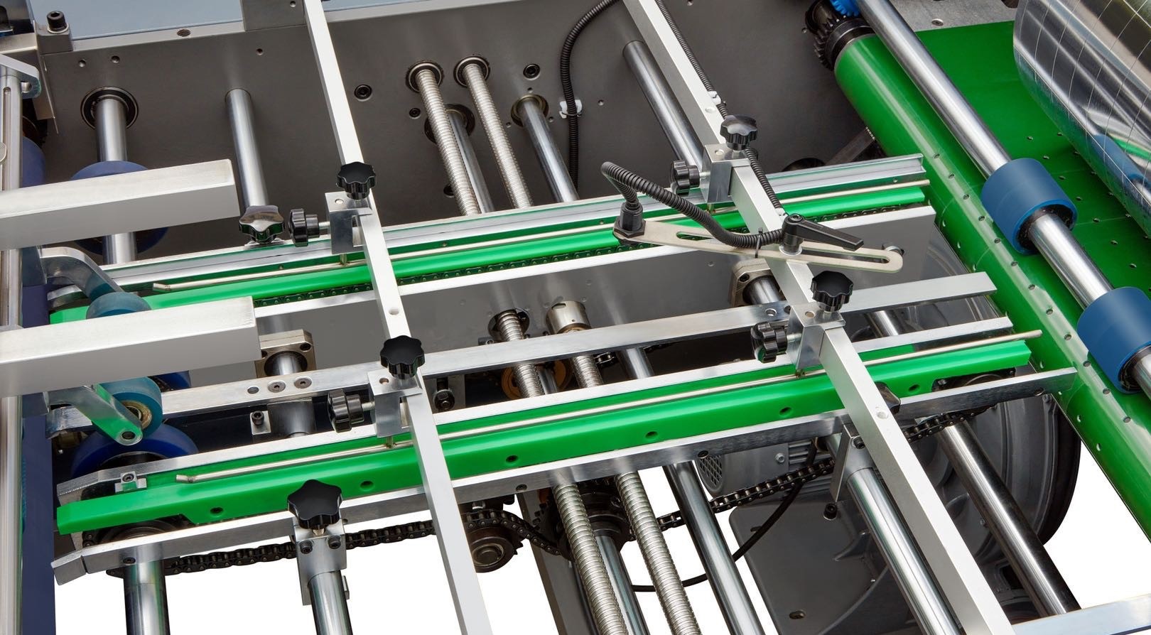 AutomaticCornerCuttingandLinePressingWindowPatchingMachine 