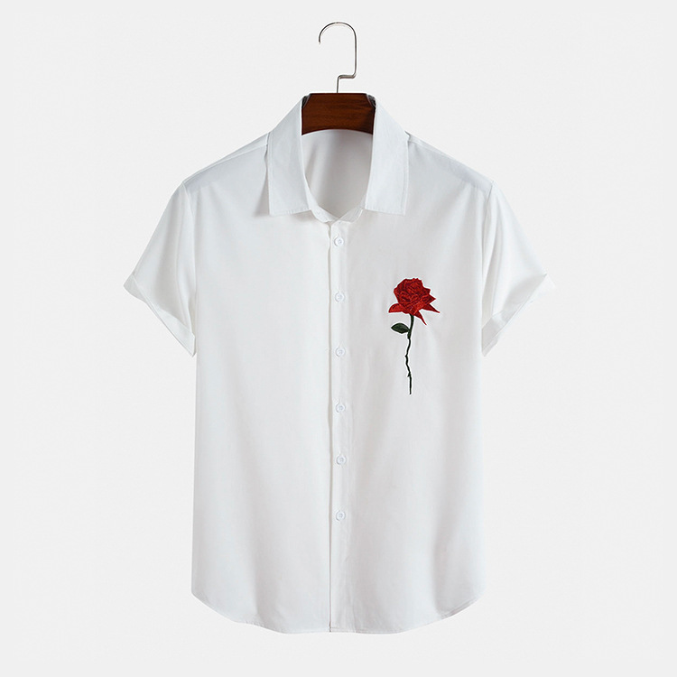 Hemd mit Knöpfen und Rosendruck