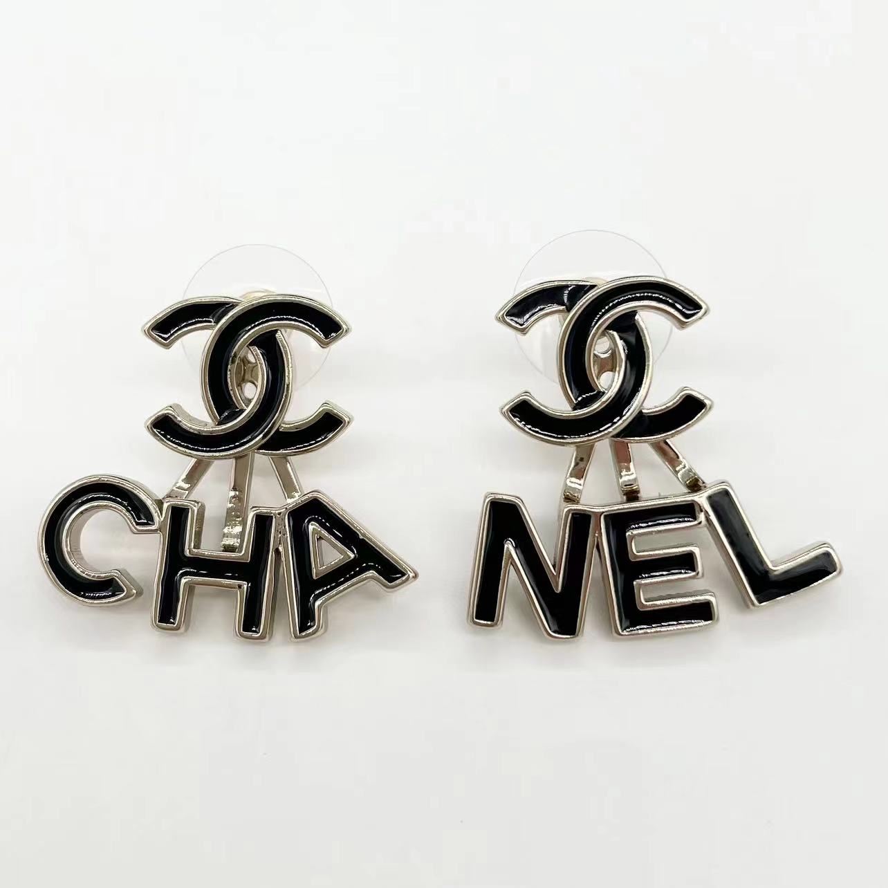 CHANEL Letter Drop Signature Earring